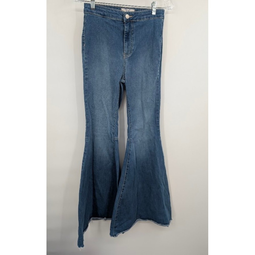 Free People We the Free Just Float On Flare Jeans Bell Bottom Blue Women's sz 26